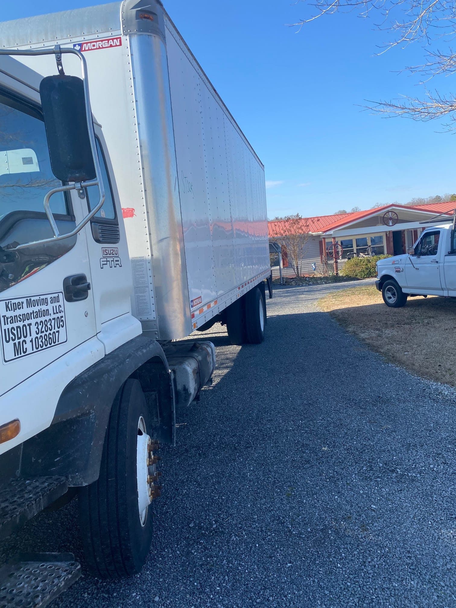 Kiper Moving and Transportation box truck, USDOT 3283705